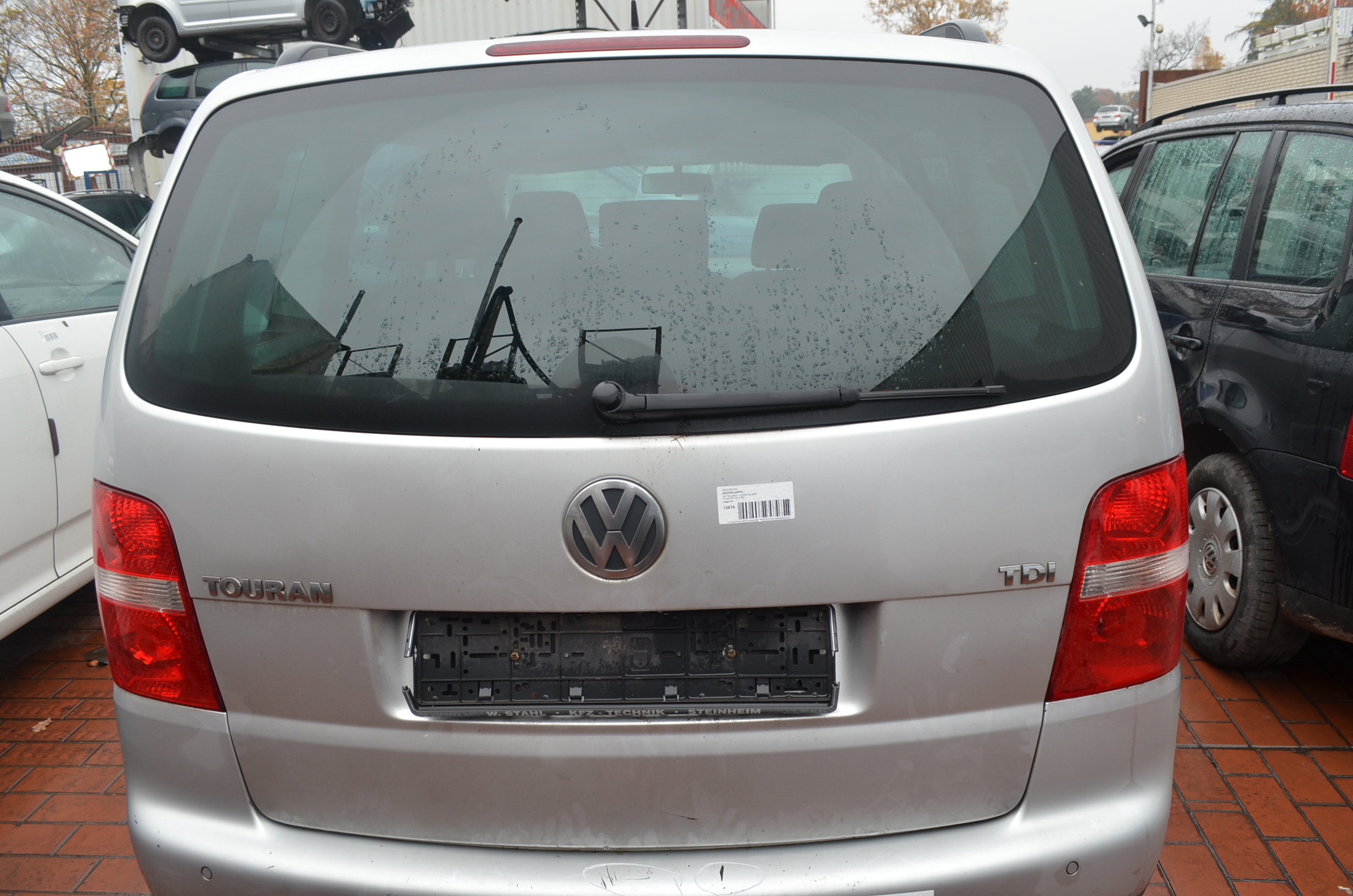 VW TOURAN HECKKLAPPE MIT Heckscheibe ohne Anbauteile Farbe LA7W Silber Grau  EUR 229,00 - PicClick DE